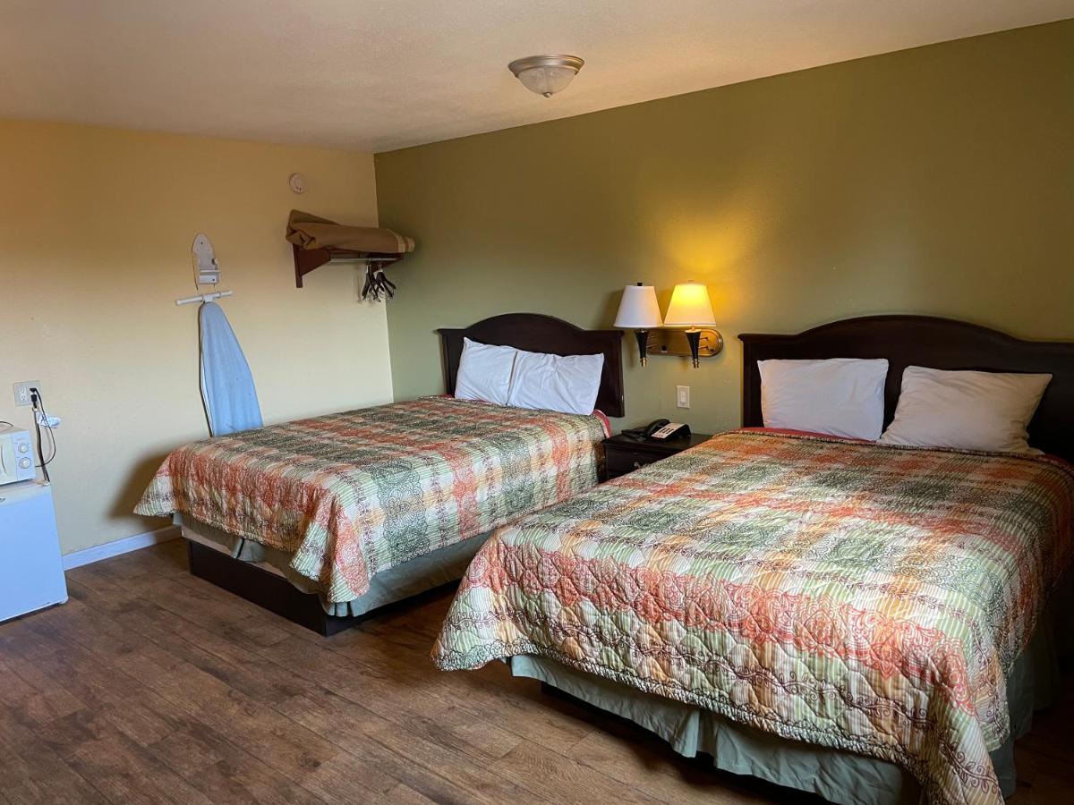Dilley Executive Inn Екстер'єр фото